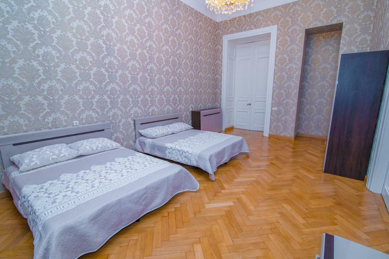 Solo Apartment In City Center Tbilisi Eksteriør bilde